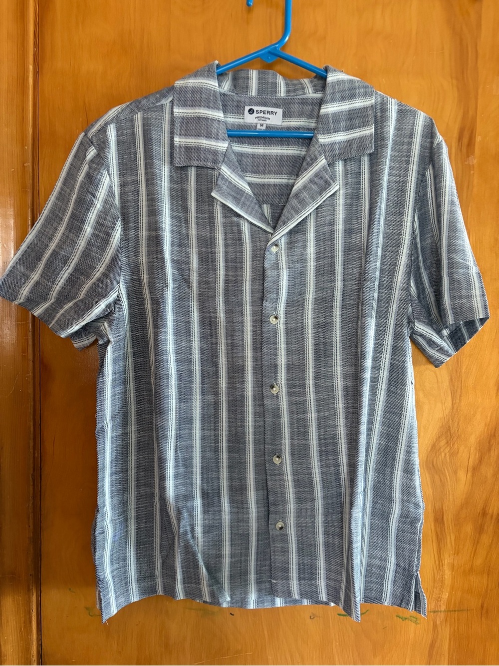 Sperry Men’s Short-Sleeve Vertical Stripe Button-Down Shirt - Gray/ blue & White